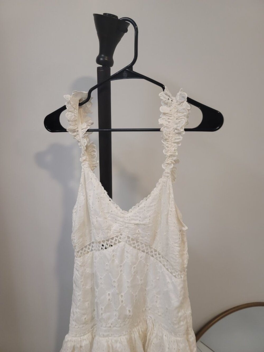LOVESHACKFANCY White Cotton Broderie Anglaise Backless Mini Halter Dress Sz 6 - Picture 2 of 6